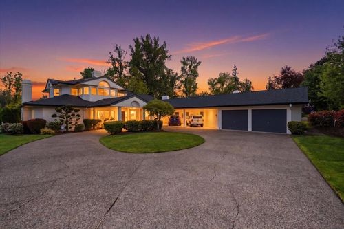 8710 Sw Miami, Wilsonville, OR, 97070-9758 | Card Image