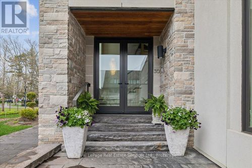 30-10 Maple Grove Drive, Oakville (MO Morrison), ON, L6J0E1 | Card Image