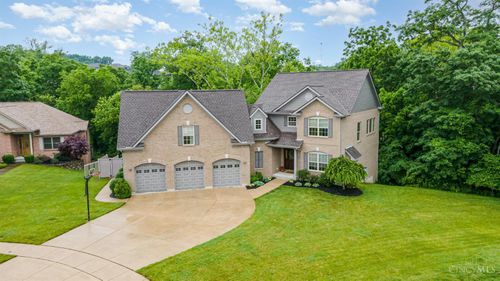 3190 Fox Run Dr, Hamilton, OH, 45013-9062 | Card Image