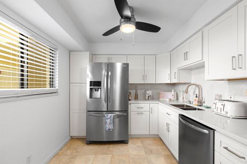 apt-t2-200 Ocean Trail Way, Jupiter, FL, 33477-5512 | Card Image