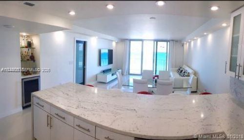 1008-5701 Collins Ave, Miami Beach, FL, 33140-2353 | Card Image