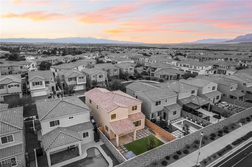 1000 Cetona Ct, Henderson, NV, 89011-2690 | Card Image