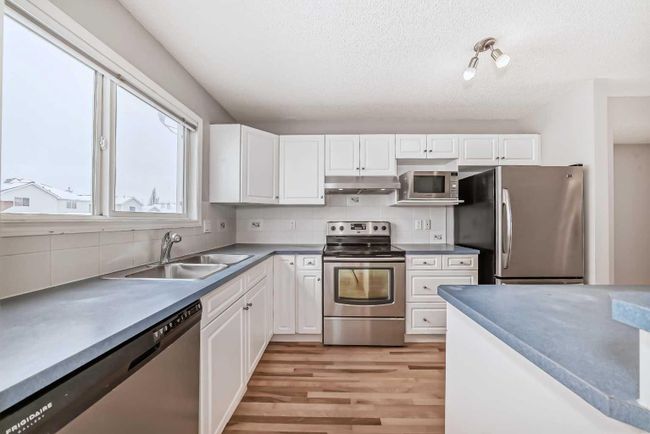 176 Cramond Green Se, Home with 3 bedrooms, 1 bathrooms and null parking in Calgary AB | Image 8