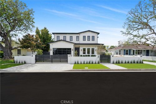 4919 Mammoth Ave, Sherman Oaks, CA, 91423-4323 | Card Image