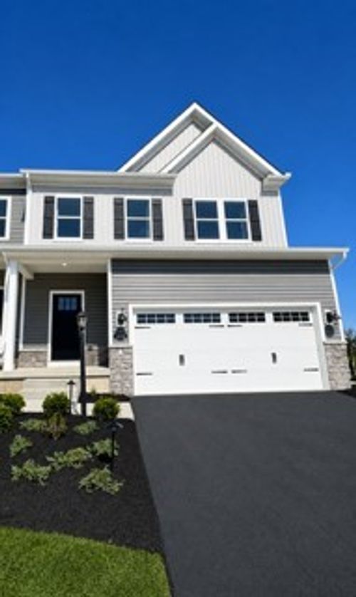 165 Sweetwater Dr, Coraopolis, PA, 15108-8306 | Card Image