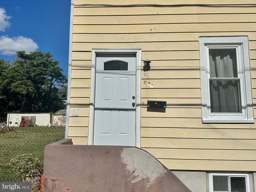 104 New Rose St, Trenton, NJ, 08618-3808 | Card Image