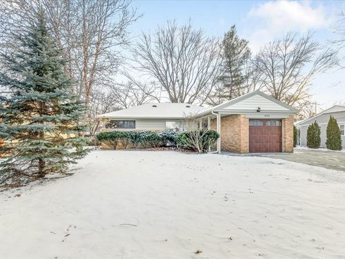 4701 Highcrest Road, Rockford, IL, 61107 | Card Image