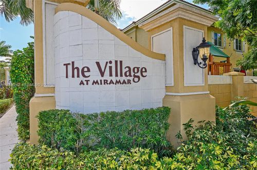1810 Sw 91st Ave, Miramar, FL, 33025-7605 | Card Image