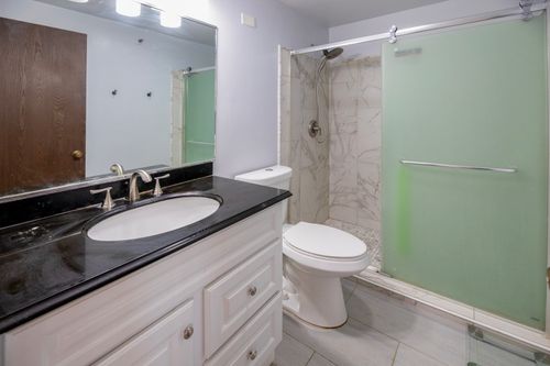 apt-a-4106 Cove Ln, Glenview, IL, 60025-3549 | Card Image
