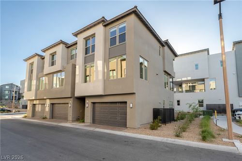 1543 Stone Perch St, Las Vegas, NV, 89138-6530 | Card Image