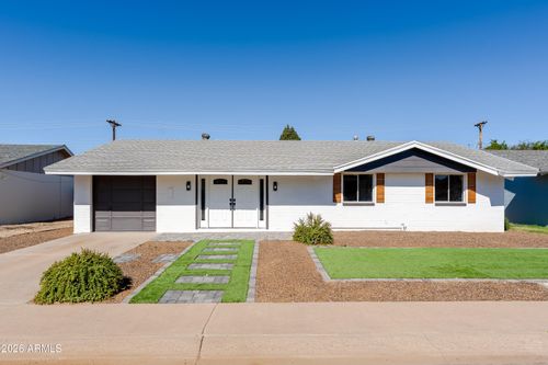 8262 E Monte Vista Rd, Scottsdale, AZ, 85257-2835 | Card Image