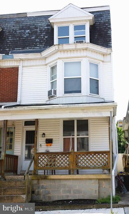 1206 W Poplar St, YORK, PA, 17404-3519 | Card Image