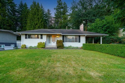 11542 Wood St, Maple Ridge, BC, V2X4Z9 | Card Image