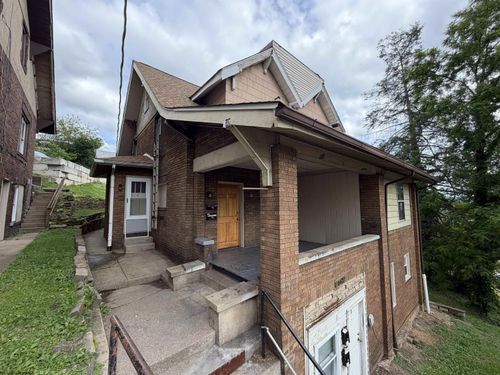 662 Spruce St, Morgantown, WV, 26505-0129 | Card Image