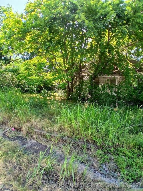 306 Hailey St, Haileyville, OK, 74546 | Card Image