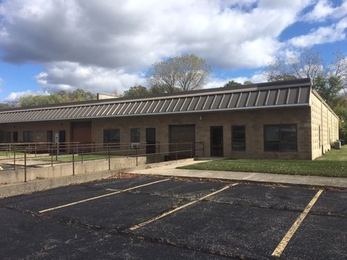 57-455-57 S Dartmoor Dr, Crystal Lake, IL, 60014-8712 | Card Image