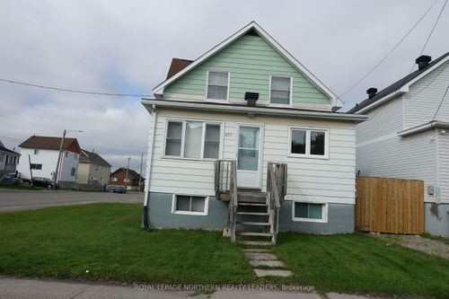 205 Balsam St N, Timmins, ON, P4N6H1 | Card Image