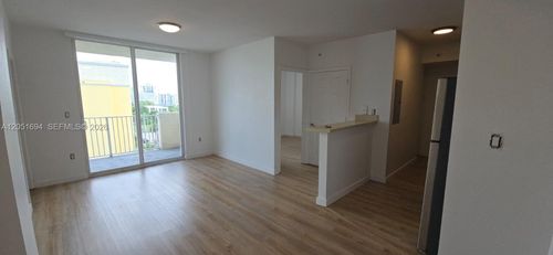 706-120 Sw 8th Ave, Miami, FL, 33130-1271 | Card Image