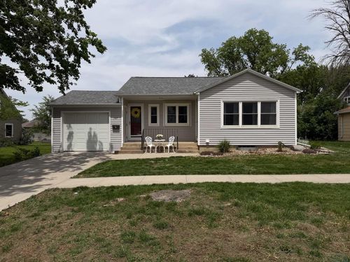 507 2nd St Sw, Orange City, IA, 51041 | Card Image