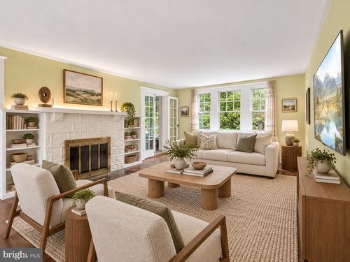 901 Homestead Rd, JENKINTOWN, PA, 19046-2806 | Card Image