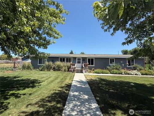 165 Harmon St, Waitsburg, WA, 99361-9770 | Card Image