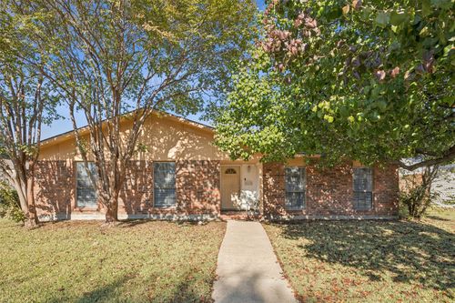 3113 Ridgemoor Dr, Garland, TX, 75044-6519 | Card Image