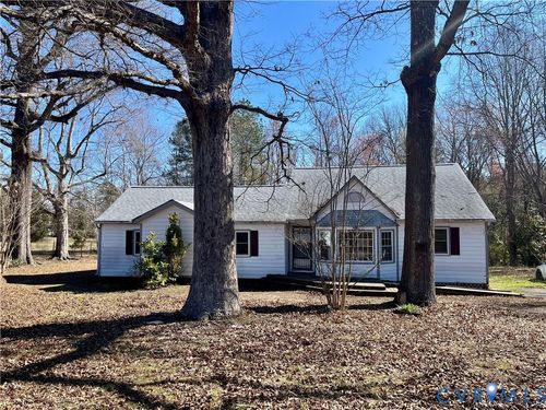 8409 Hopkins Rd, North Chesterfield, VA, 23237-2538 | Card Image