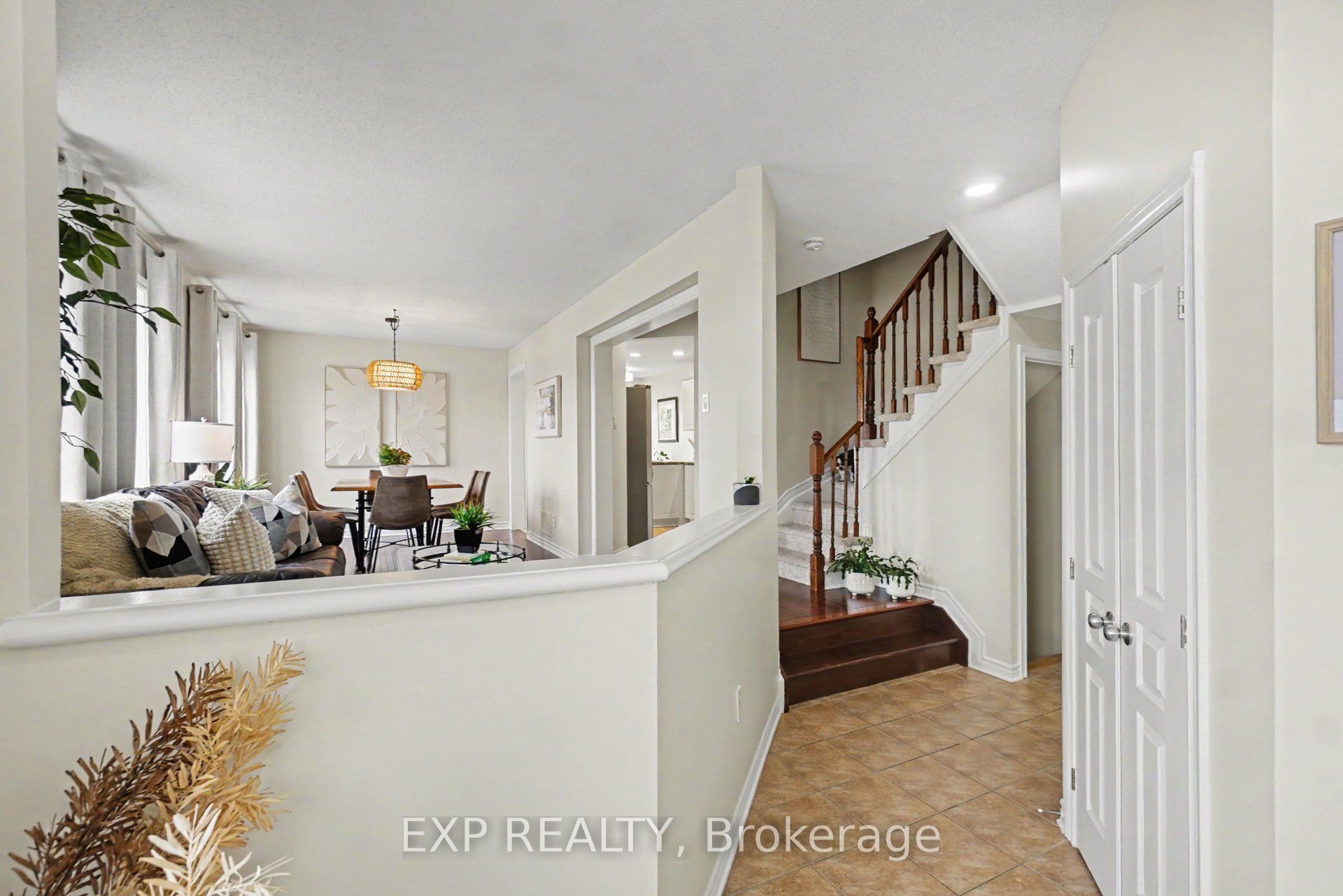 Residential in Orleans - Cumberland and Area 4