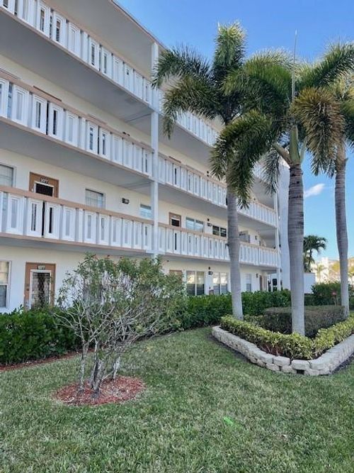 2075-2075 Cornwall D, Boca Raton, FL, 33434-4841 | Card Image