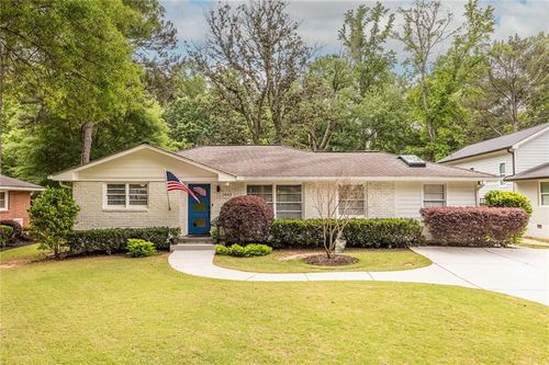 2443 Hunting Valley Dr, Decatur, GA, 30033-4227 | Card Image