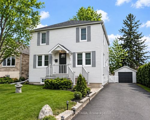 317 Summit Ave, Ottawa, ON, K1H5Z9 | Card Image