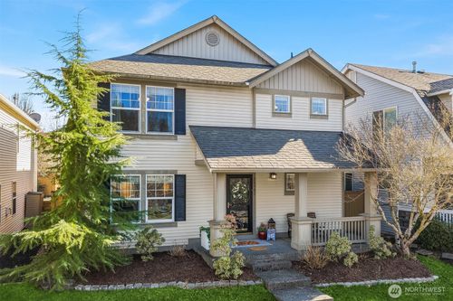 36907 Se Braeburn St, Snoqualmie, WA, 98065-8956 | Card Image