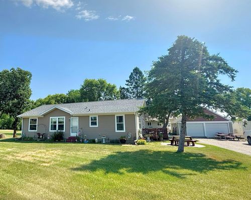 25557 County Highway 22, Detroit Lakes, MN, 56501-7137 | Card Image