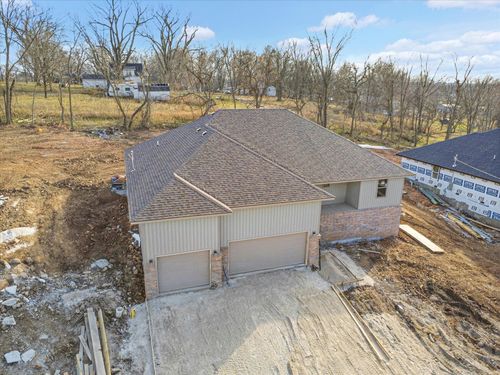 107 Northview Ter, Ash Grove, MO, 65604-8725 | Card Image
