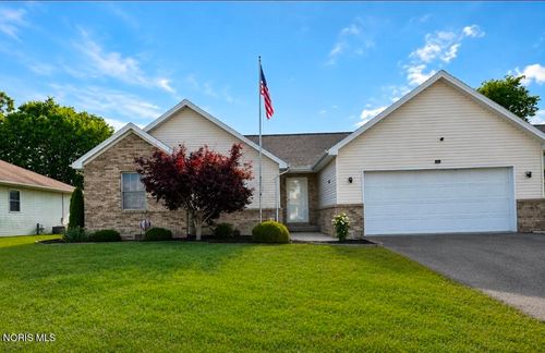 680 Colt Dr, Findlay, OH, 45840-6469 | Card Image