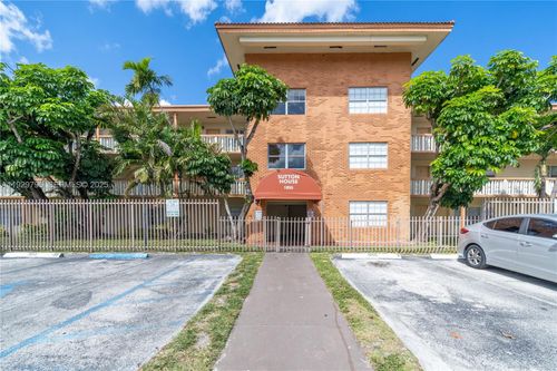 apt-32-1855 Ne 121st St, North Miami, FL, 33181-2872 | Card Image