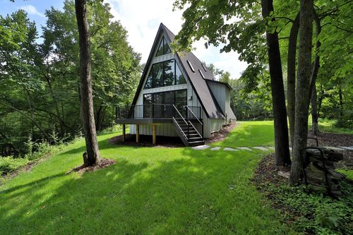 948 Bass Lake Rd, Nisswa, MN, 56468-2401 | Card Image