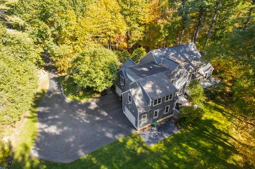 22 Hayden Cir, Sudbury, MA, 01776 | Card Image