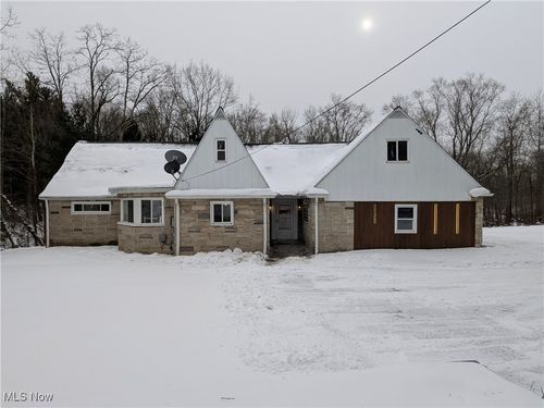 28300 Aurora Rd, Solon, OH, 44139-1825 | Card Image