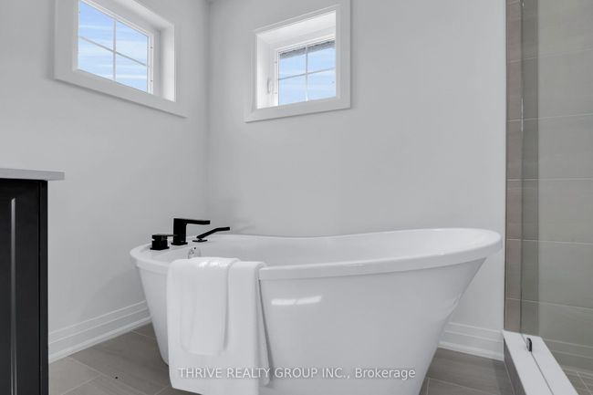 1639 Upper Ave West, House other with 4 bedrooms, 3 bathrooms and 4 parking in London ON | Image 25
