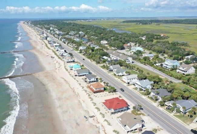 Edisto Beach sunny rooftops | Image 26