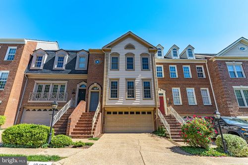 10468 Breckinridge Ln, FAIRFAX, VA, 22030-3424 | Card Image