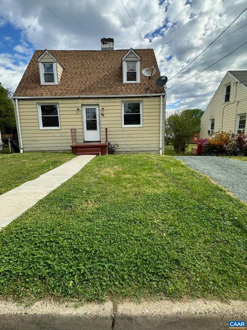 715 Elliott Ave, CHARLOTTESVILLE, VA, 22902-6133 | Card Image