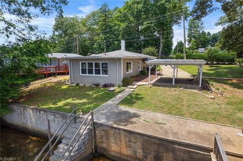 440 Lakeshore Drive, Lexington, NC, 27292 | Card Image