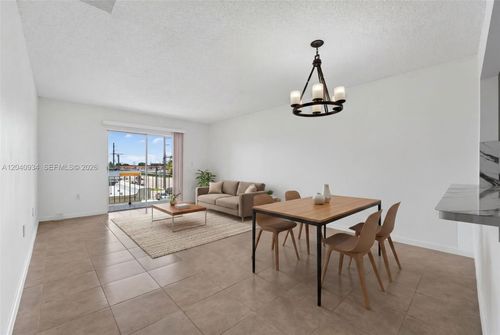316-6780 W 2nd Ct, Hialeah, FL, 33012-6758 | Card Image