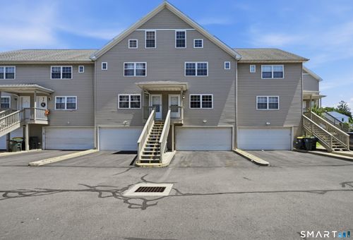 11-1 Union Ave, Danbury, CT, 06810-5975 | Card Image