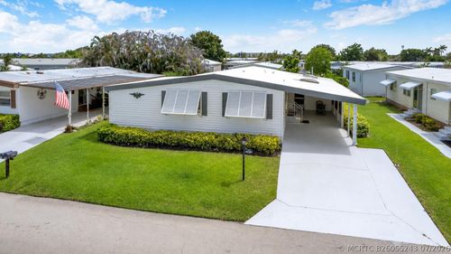 140 Ne Pinelake Village Blvd, Jensen Beach, FL, 34957-5439 | Card Image