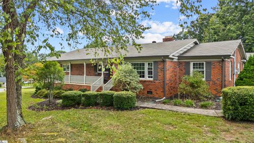 3 Annette Dr, Greenville, SC, 29615-2106 | Card Image