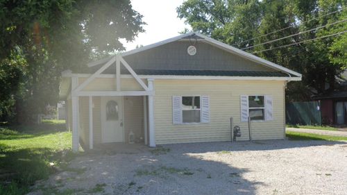 1 S Central St, Ashley, OH, 43003-9686 | Card Image