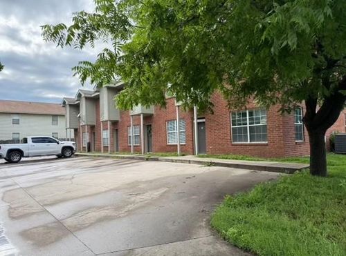 4-905 N 6th Street, Sanger, TX, 76266 | Card Image